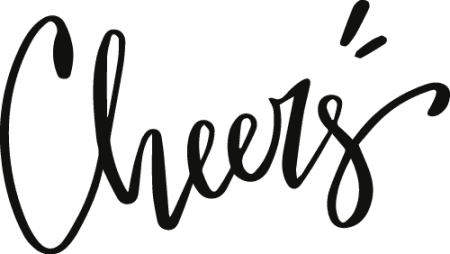 Trendikkäitä naisten muotivaatteita Turun Butik Turku -myymälässä.